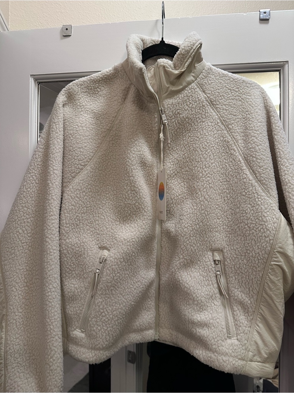 Vuori Alpine Full Zip Jacket Women’s - Picture 5 of 8